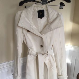Winter White Medium Jack Jacket